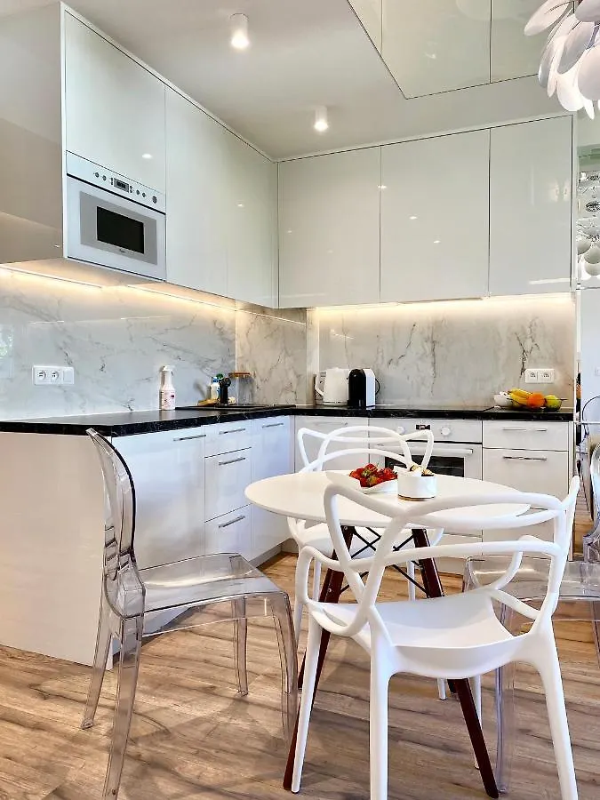 Dream Apartments סופוט